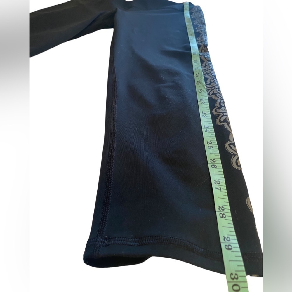 Gaiam exercise leggings size medium - Picture 6 of 8